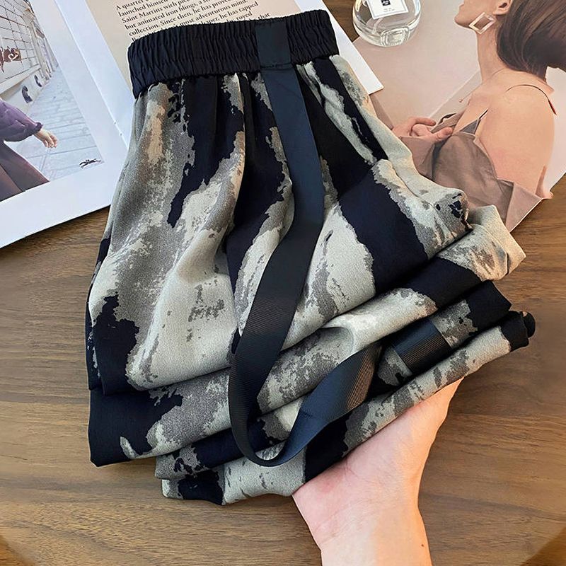 Ice Silk Wide-leg Pants 2024 S - Silk Painting Dye recension och pris