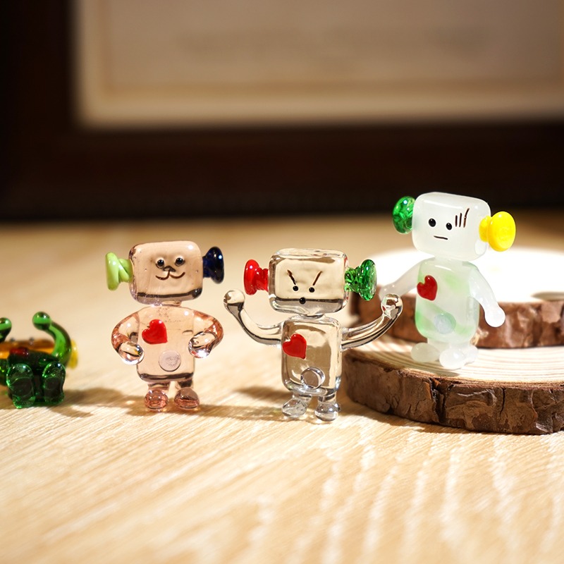 Cute Face Robot Handcrafted Gl - Art Craft Robot recension och pris